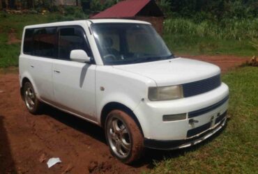 Toyota Bb for sale Model 2001