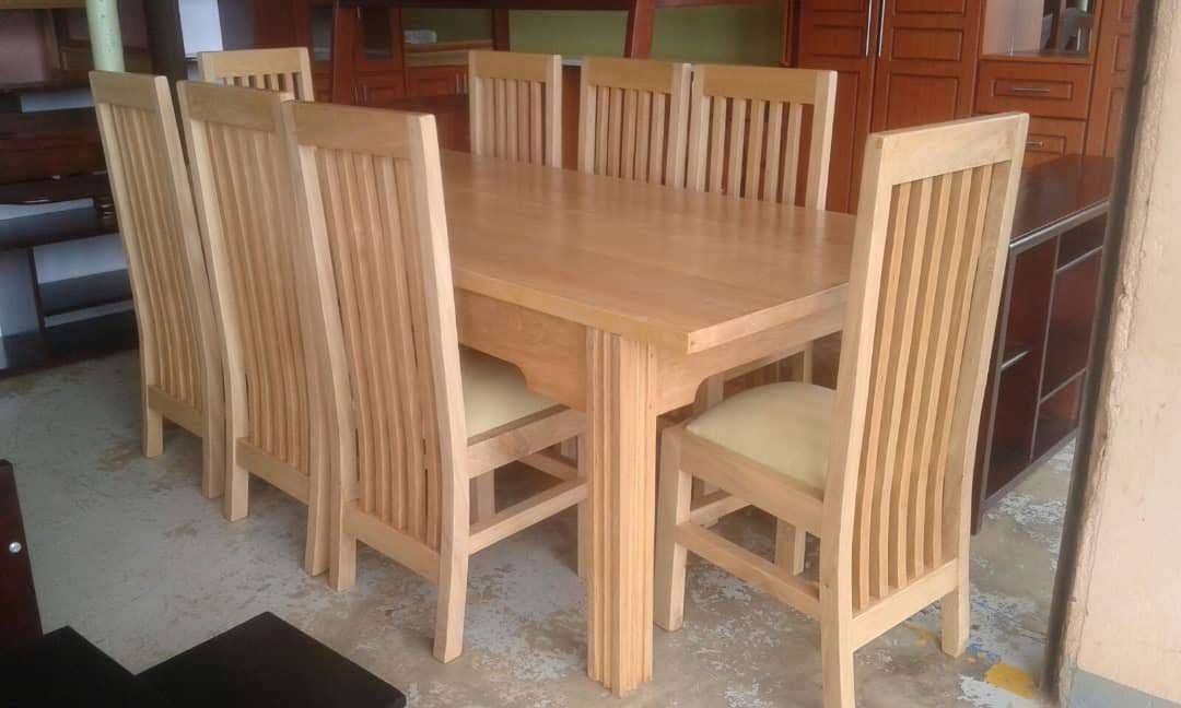 We make quality furniture – Bed and  dining tables, good pricing