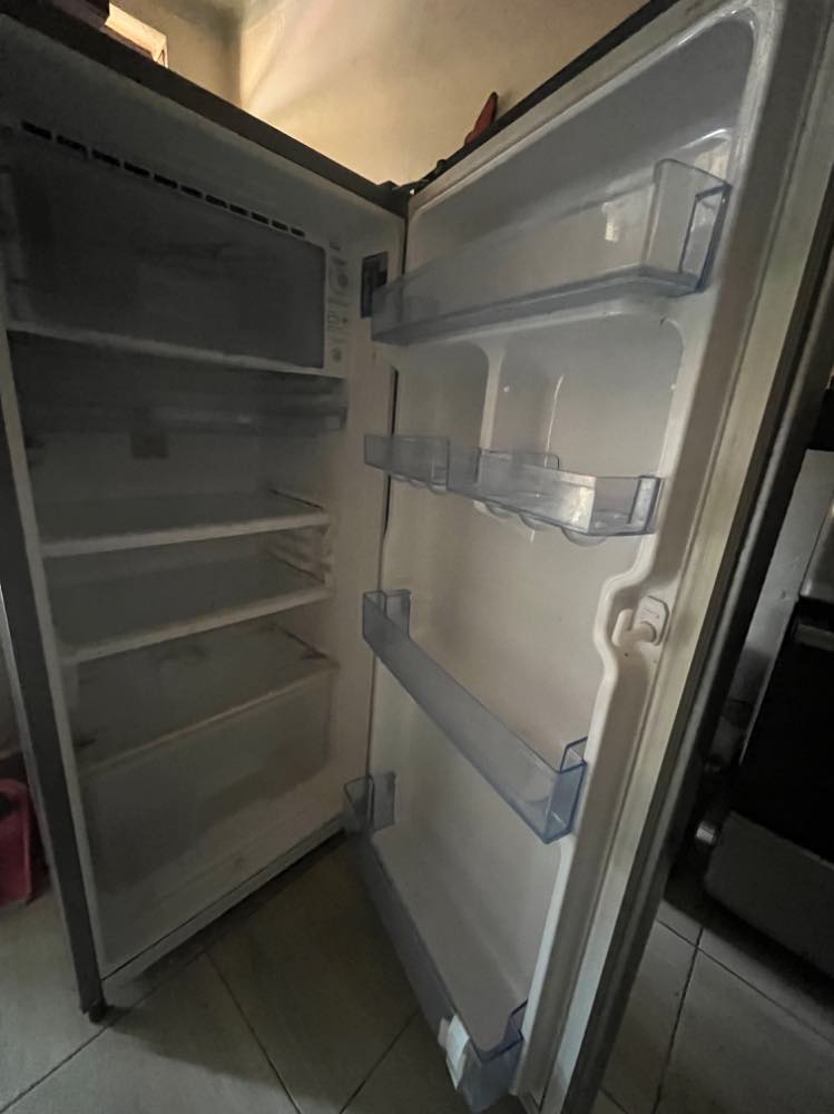 Samsung Fridge, single door