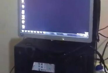 HP desktop computer