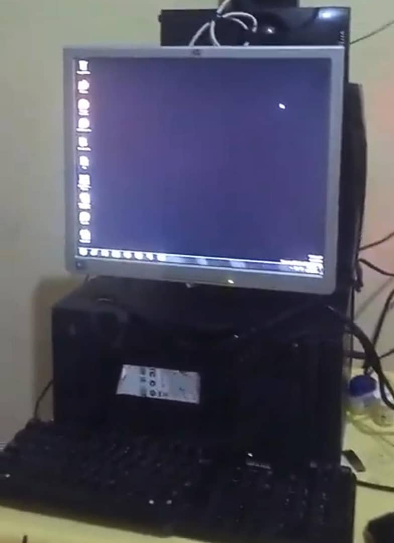 HP desktop computer