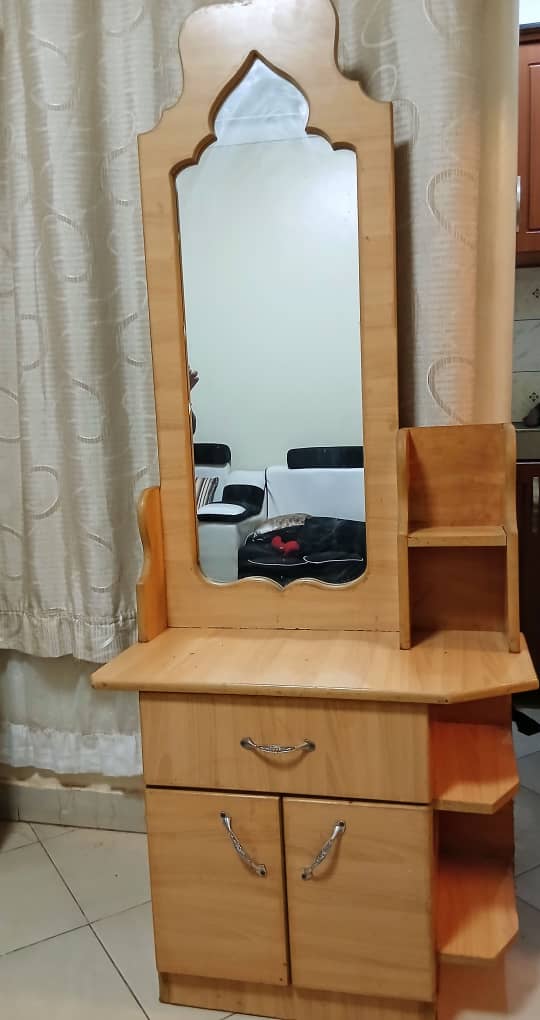 Dressing Mirror -still new