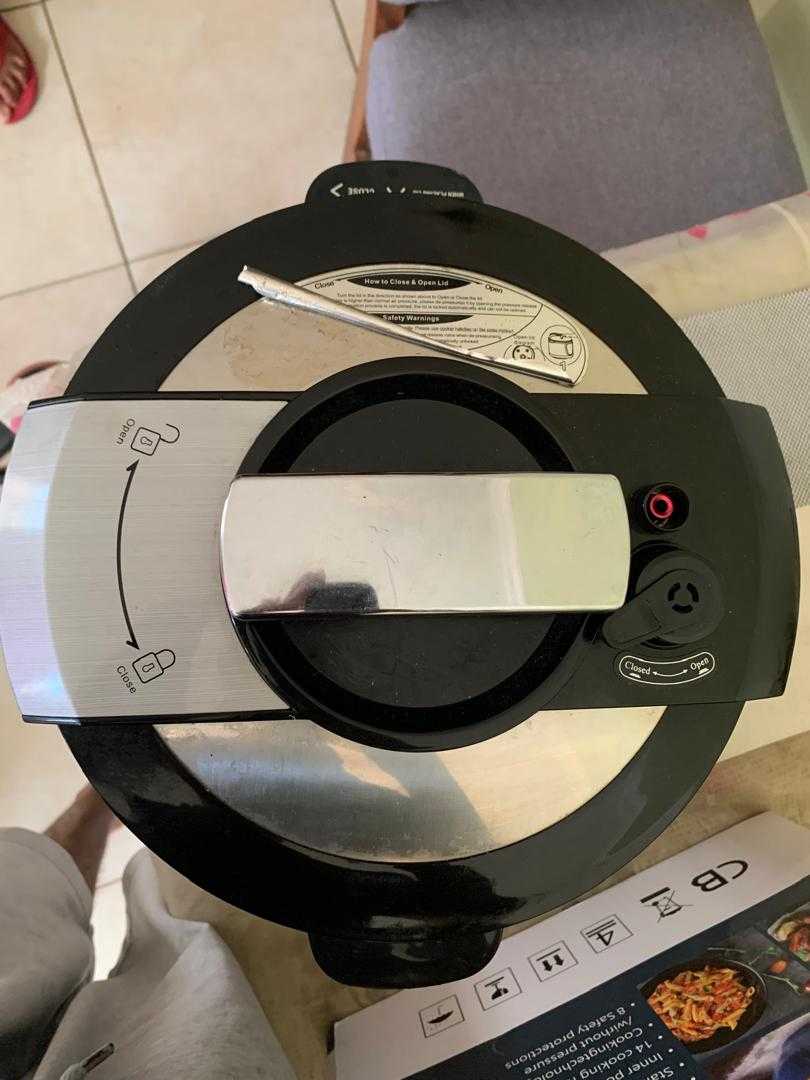 Pressure Cooker for sale